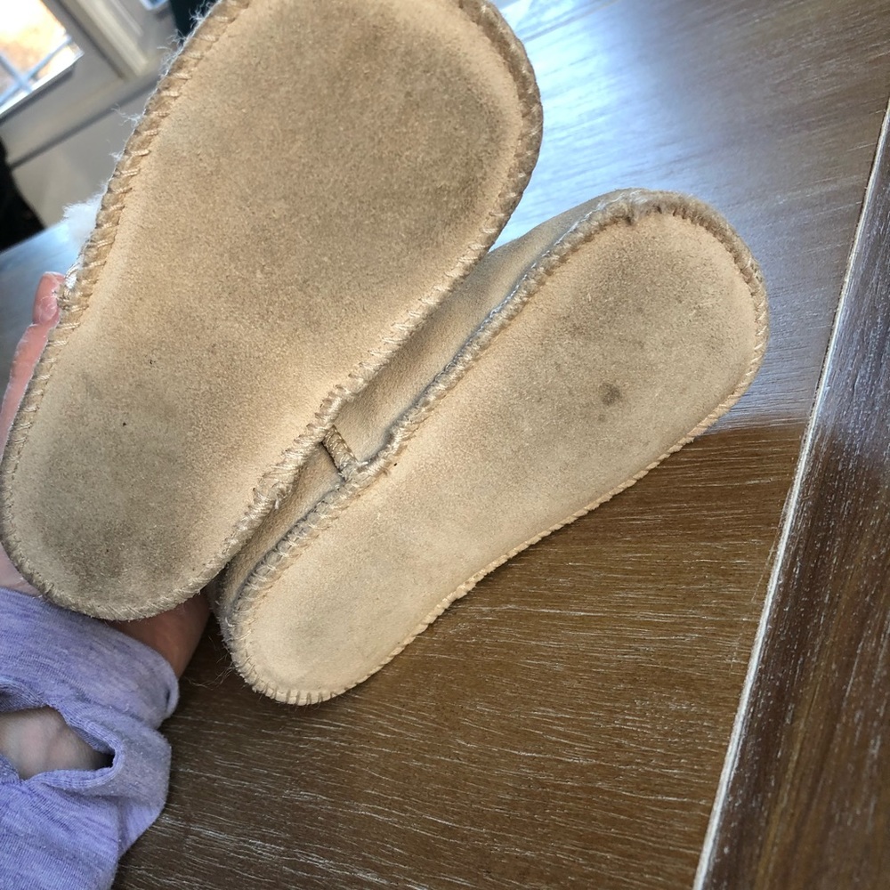 Baby Ugg Erin Bootie - Picture 4 of 7